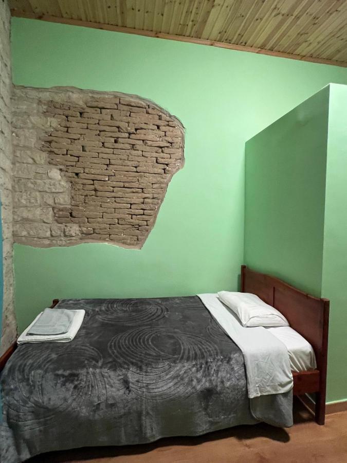 Zouglas App Guesthouse ลิมาซอล ภายนอก รูปภาพ