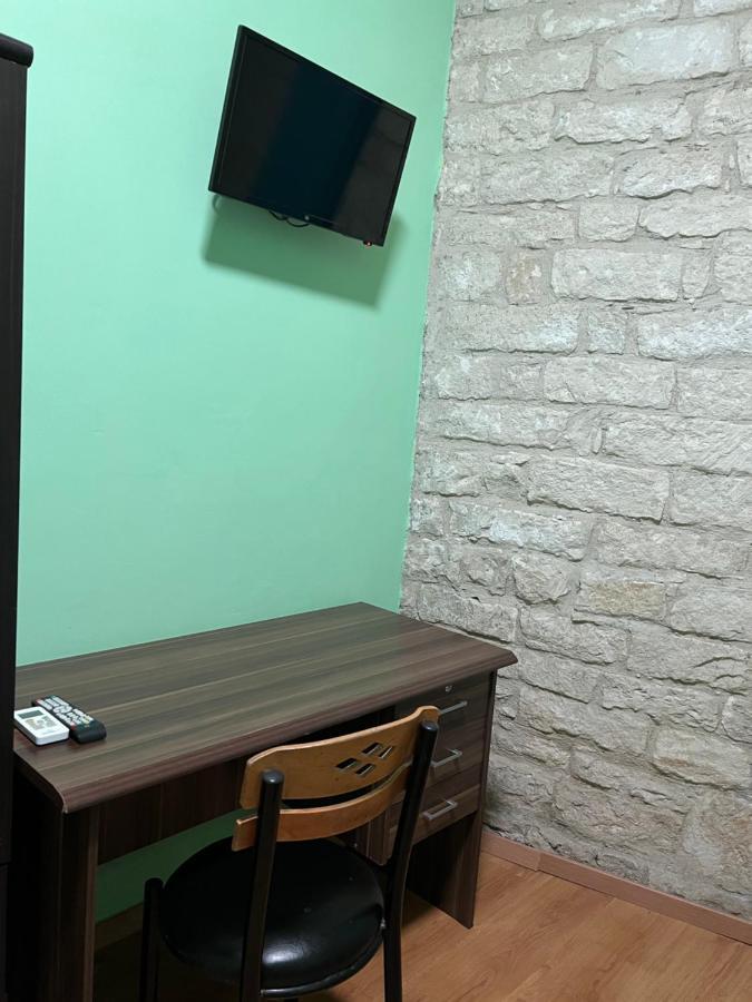 Zouglas App Guesthouse ลิมาซอล ภายนอก รูปภาพ